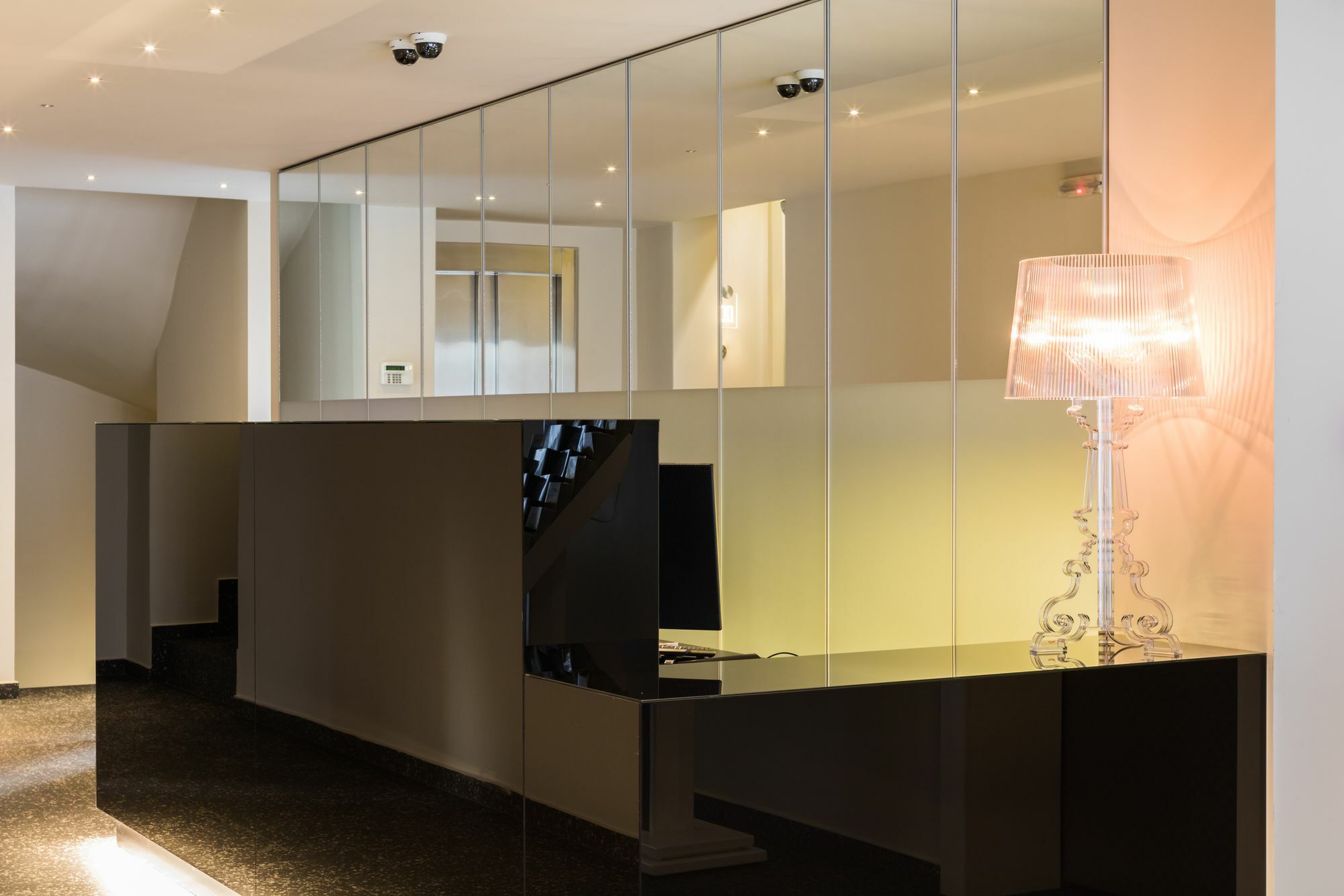 Athens Mosaico Suites & Apartments Zewnętrze zdjęcie