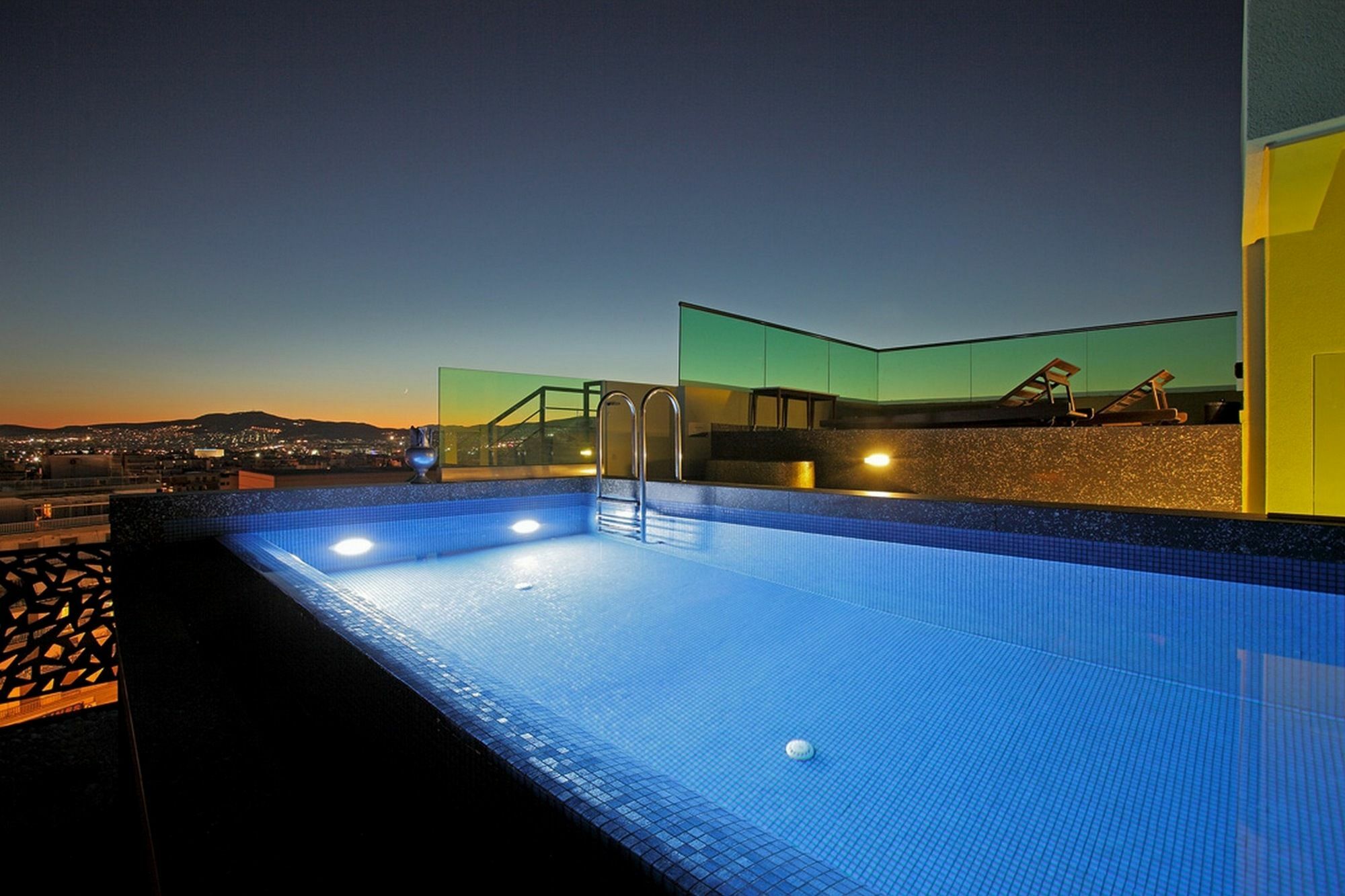 Athens Mosaico Suites & Apartments Zewnętrze zdjęcie
